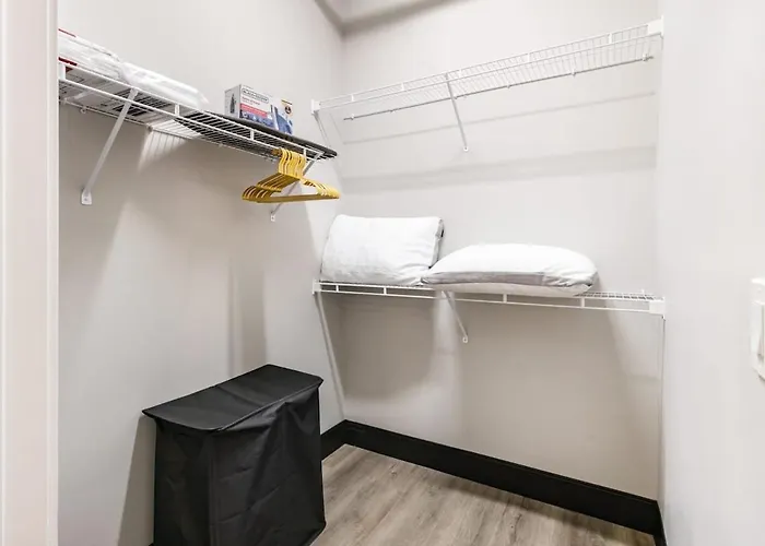 Holiday home South Side Retreat - Elevator And Wifi - Sleeps 4